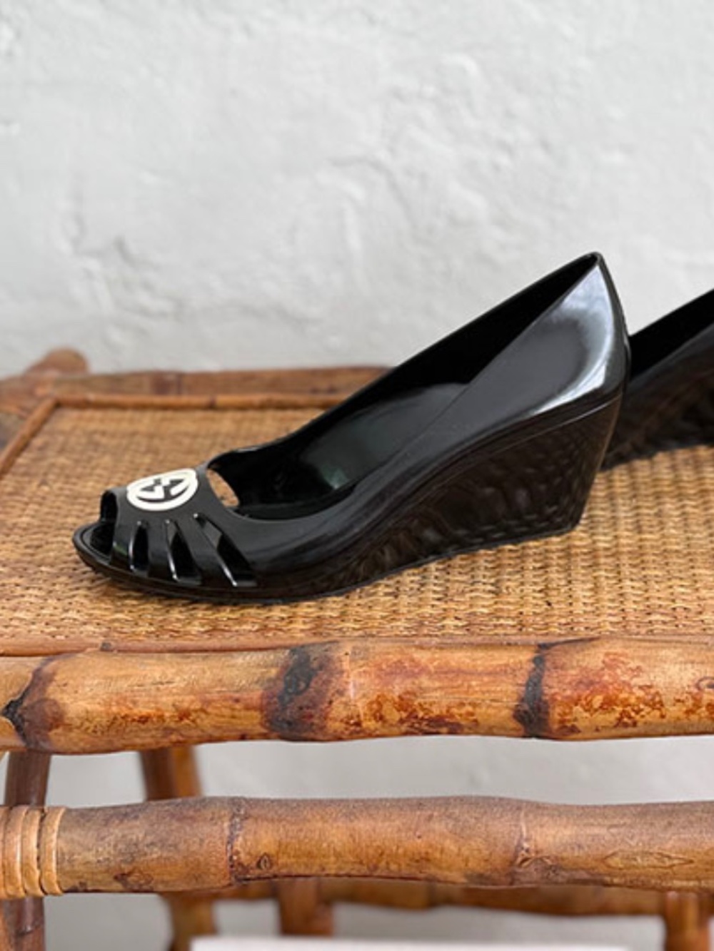 GUCCI Marola Rubber/Jelly Interlocking GLogo Wedges - Black/Off-White - Size 35 - Picture 5 of 11